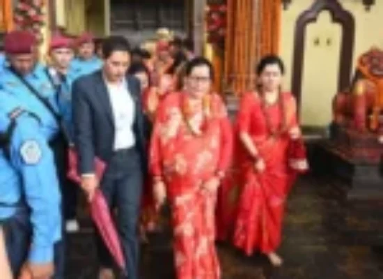 तीजमा प्रथम महिला पौडेलद्वारा पशुपतिनाथमा पूजाअर्चना