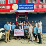 भोटेकोशी बाढीपीडितका लागि आरुघाट युवा क्लबद्वारा ८ लाख सहयोग